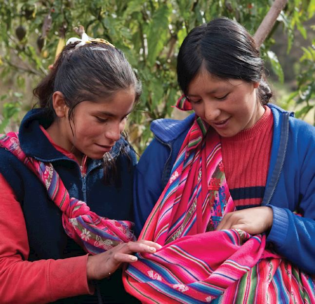 Young mothers, Casa Mantay Young mothers, Casa Mantay