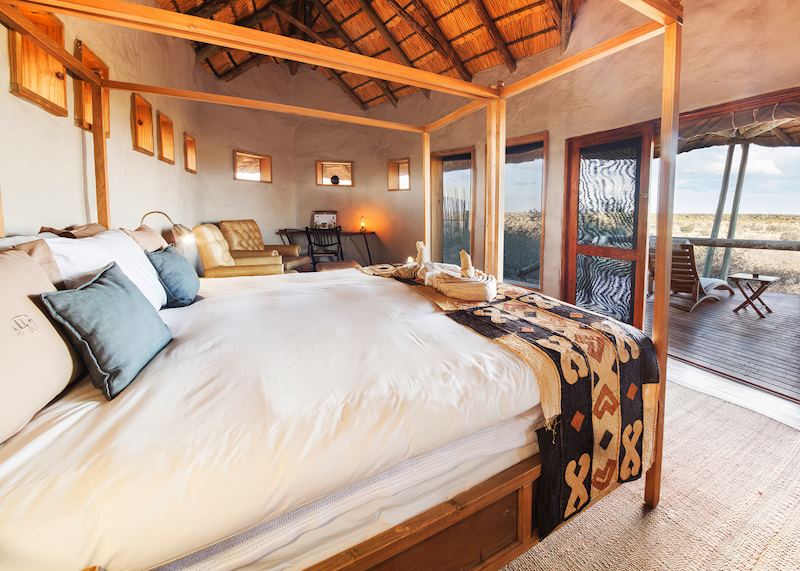 Tau Pan Lodge