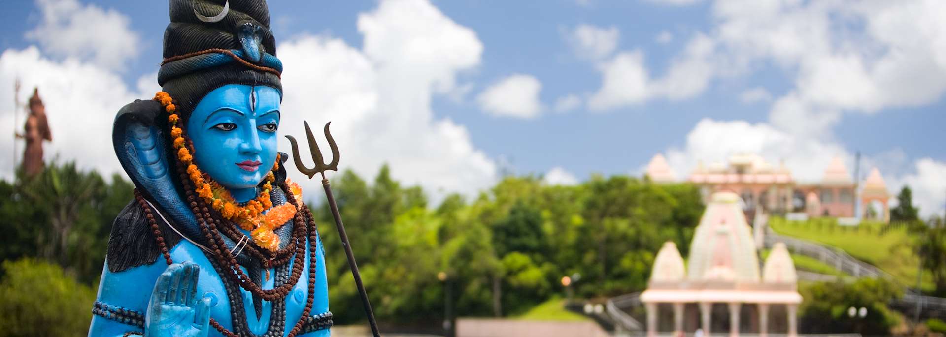 Statue of Shiva next to Grand Bassin Lake
