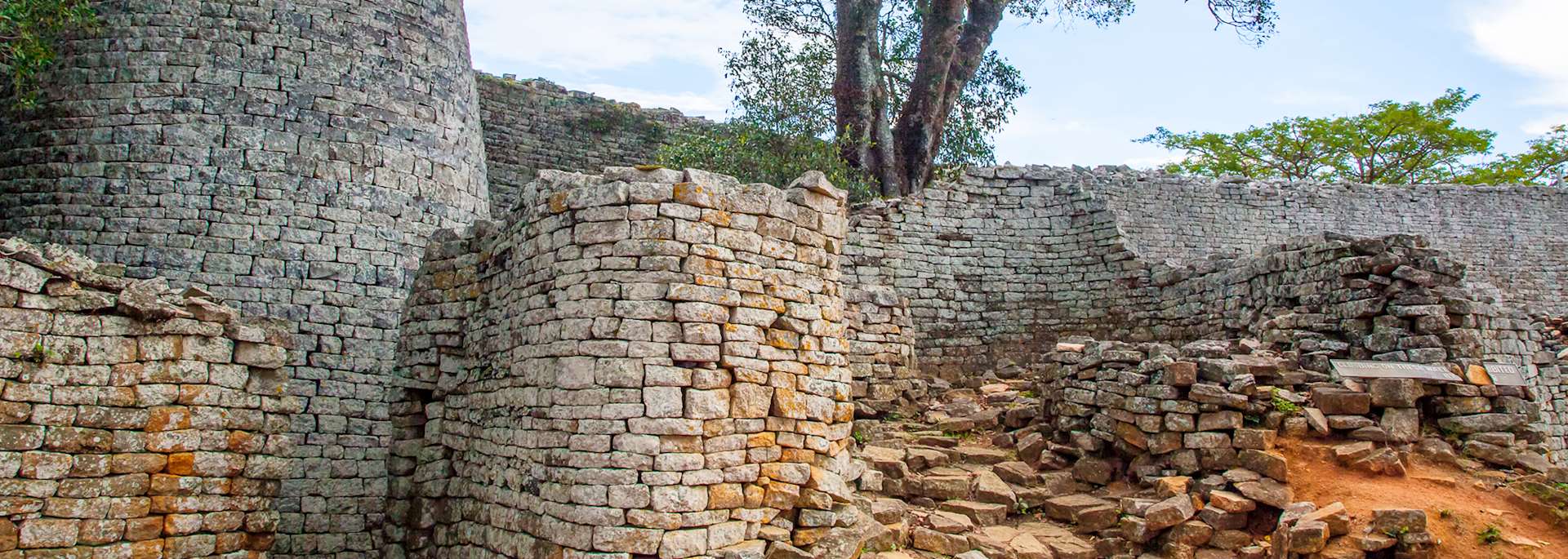 Ancient city walls, Great Zimbabwe