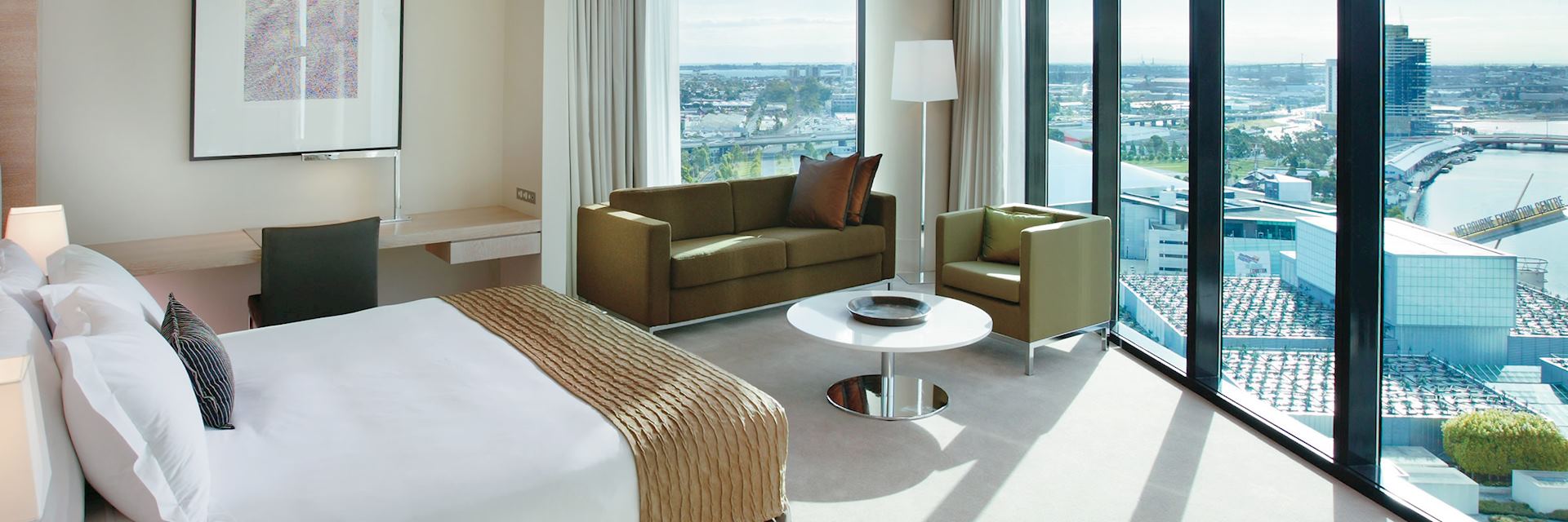 Crown Promenade Hotel