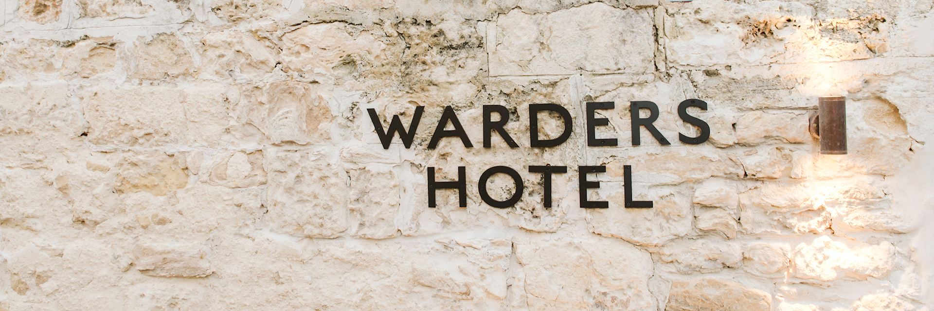 Warders Hotel