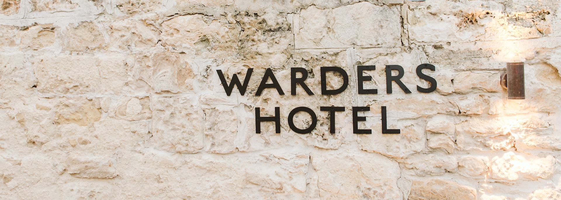Warders Hotel