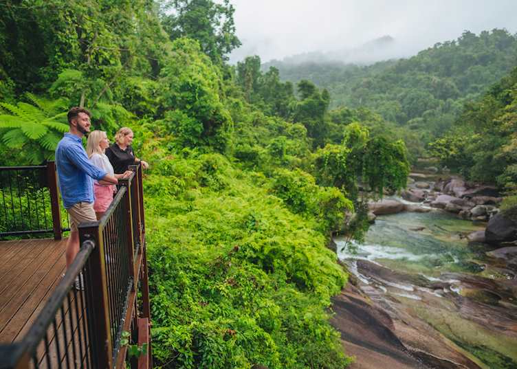 Cairns, Queensland (© Tourism and Events Queensland)