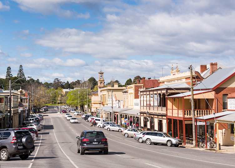 Beechworth streetscape (© Visit Victoria)