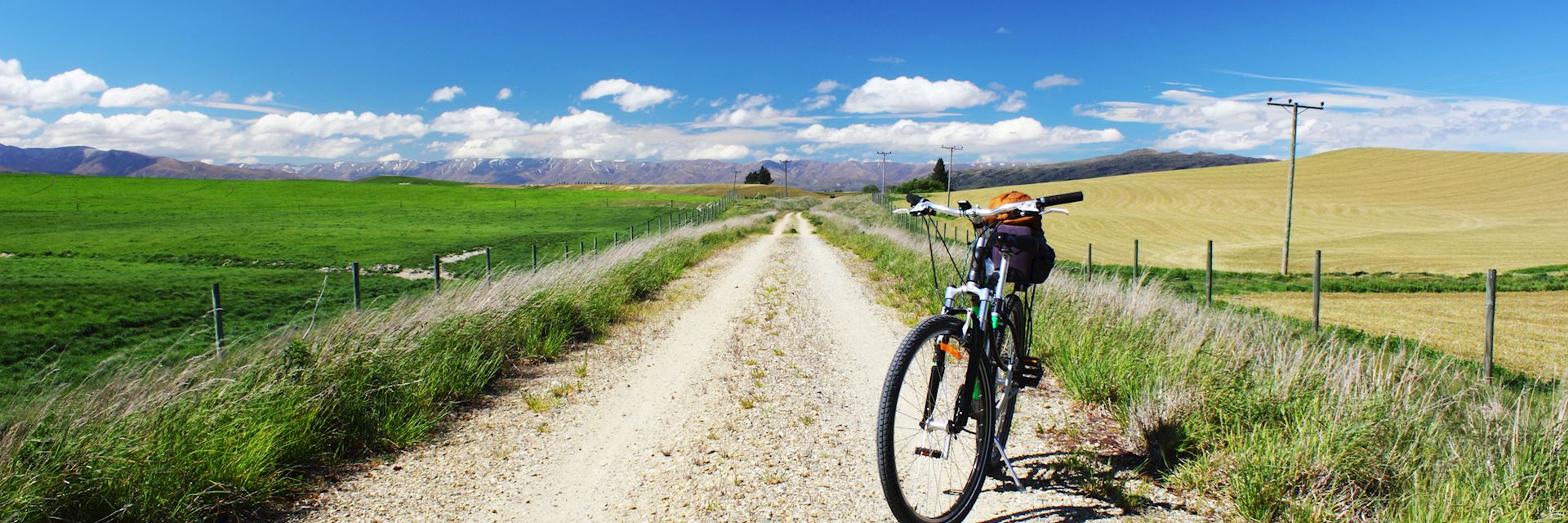 Cycling in New Zealand, Travel guide