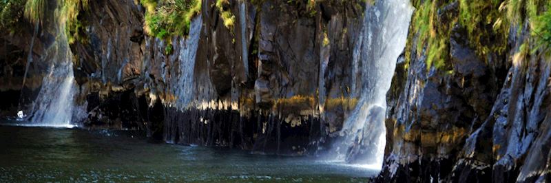 Tumbling waterfalls, Doubtful Sound