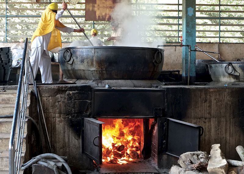 Preparations at the Golden Temple