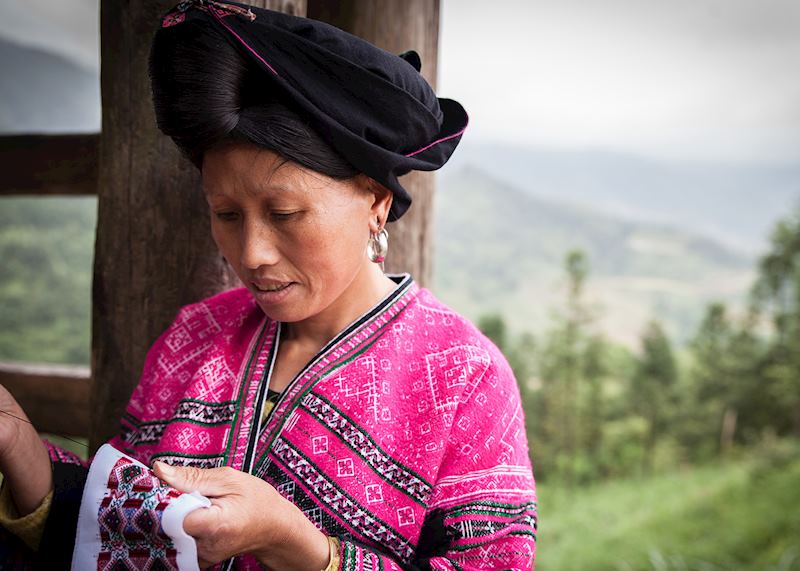 Yao lady, Longjii, Southwest China