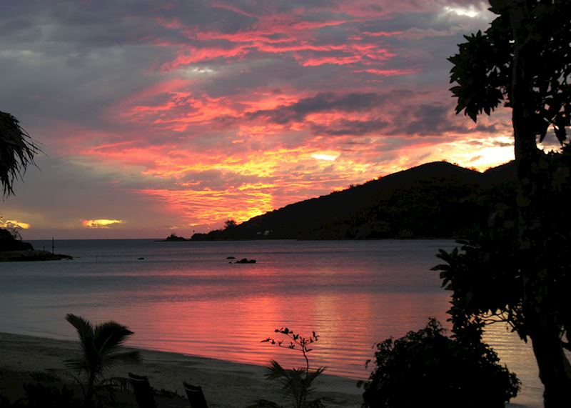 Relax on the tropical sands of the Mamanuca and Yasawa Islands, Fiji