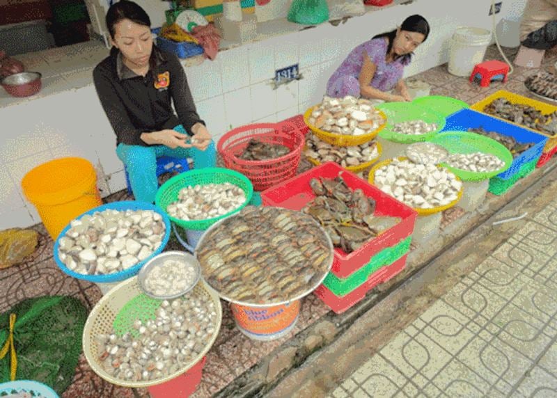 Seafood in Saigon