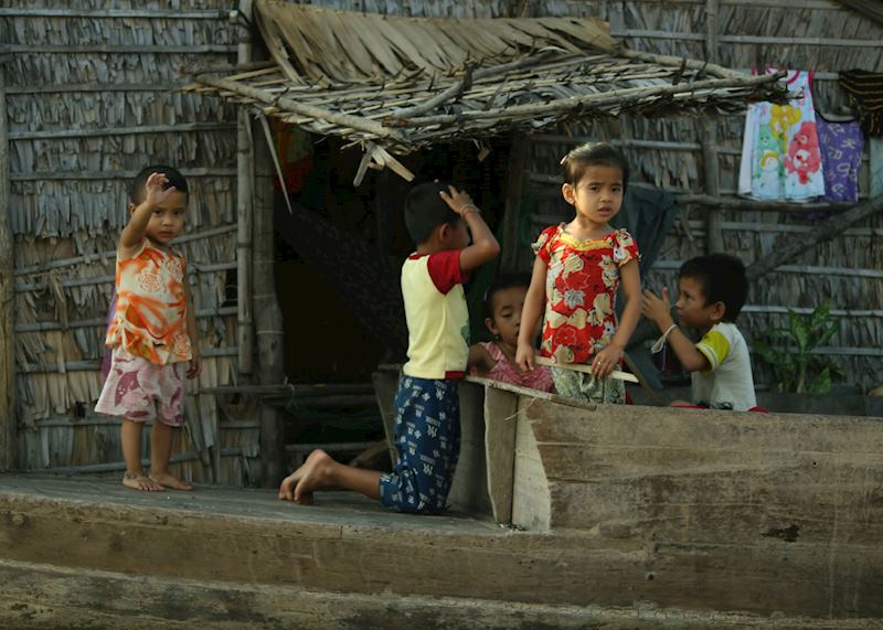 Children playing, Tonle Sap Lake, Siem Reap, Cambodia