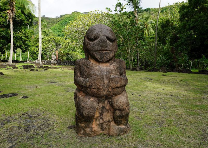 Sacred statue, Tahiti