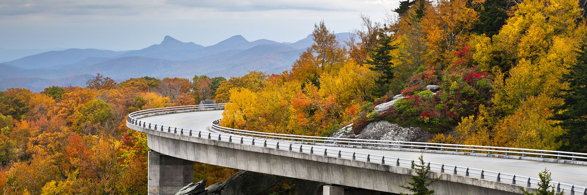 Linn Cove Viaduct, Blue Ridge Parkway, North Carolina