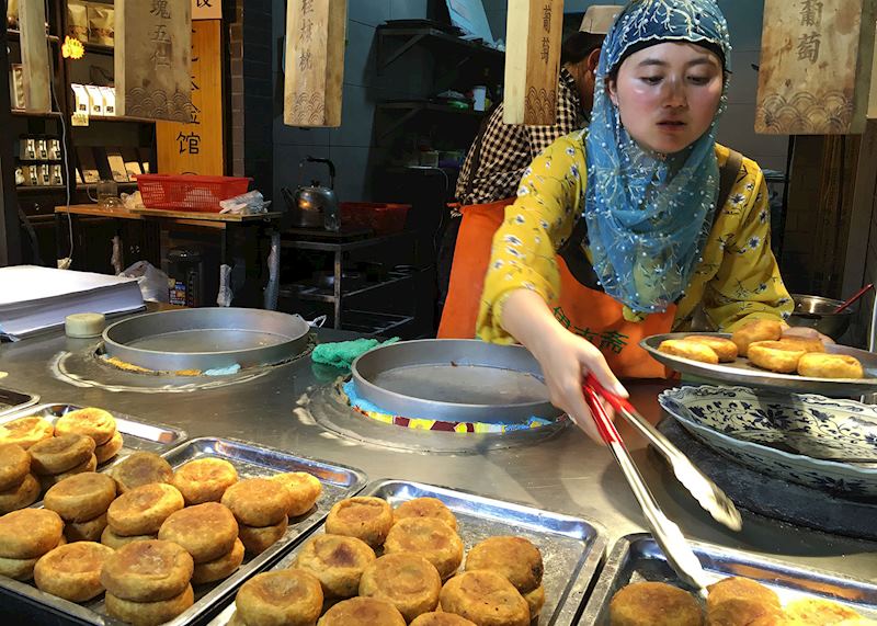 Persimmon cakes for sale in the Muslim Quarter