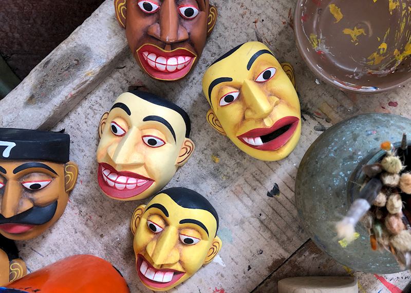 Mask painting workshop, Galle Fort