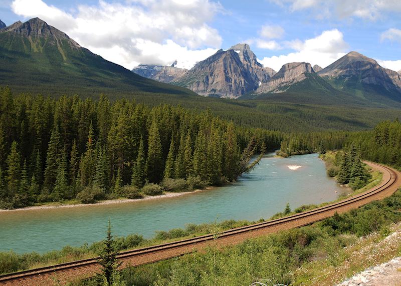 Bow Valley between Louise and Banff, Alberta