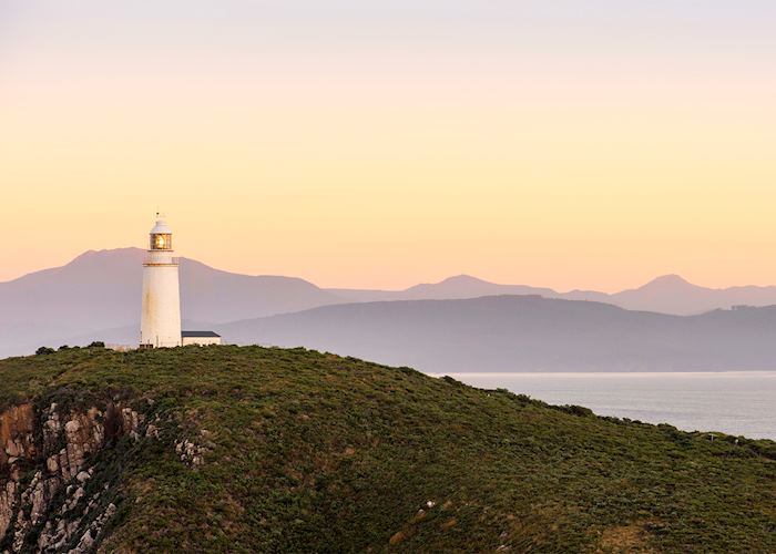 Cape Bruny Lighthouse, Tasmania — © Tourism Tasmania & Rob Burnett