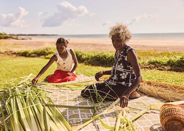 Aboriginal weaving workshop