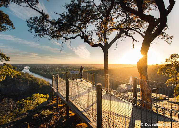 Mount Portal Lookout over the Nepean River, Blue Mountains
