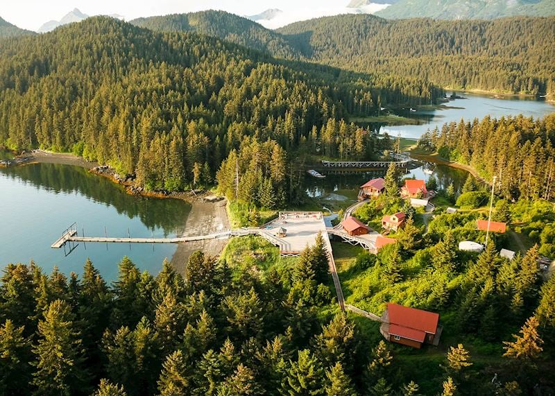Tutka Bay Wilderness Lodge