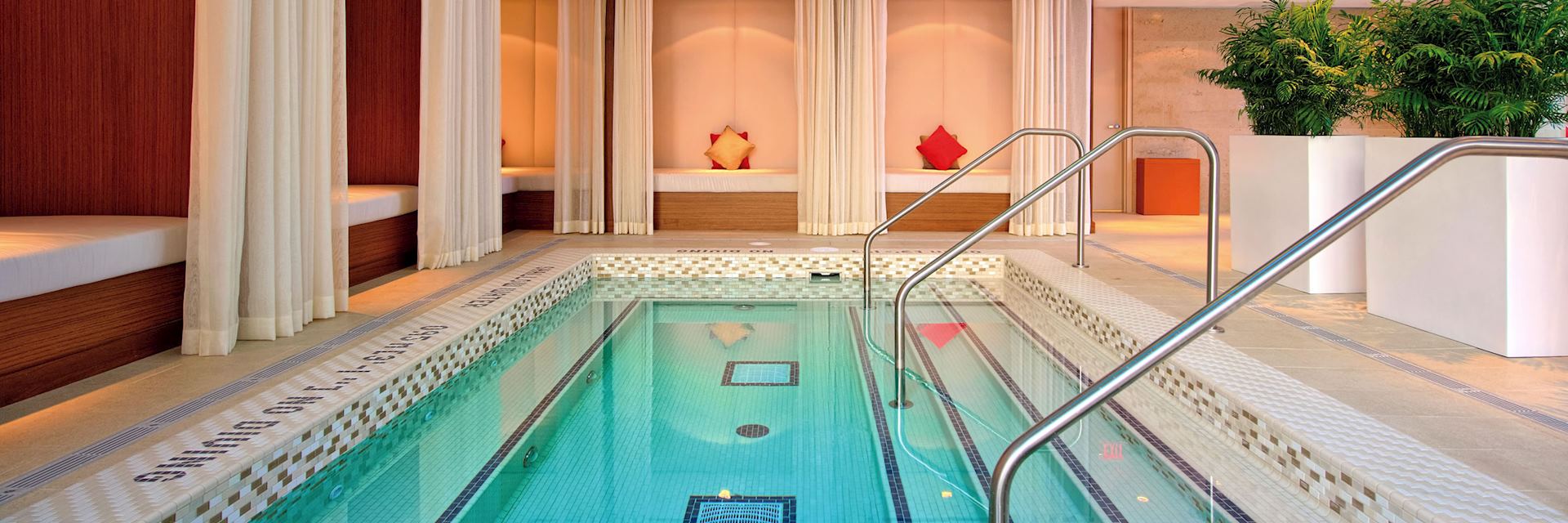 Shangri-La Hotel, Toronto