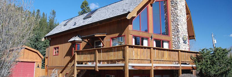 Ambleside Lodge, Canmore, Banff National Park