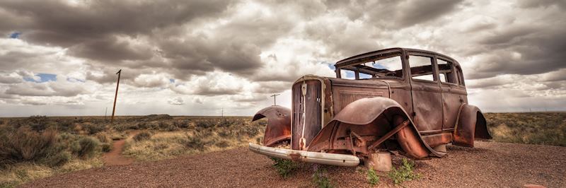 Abandoned car on Route 66