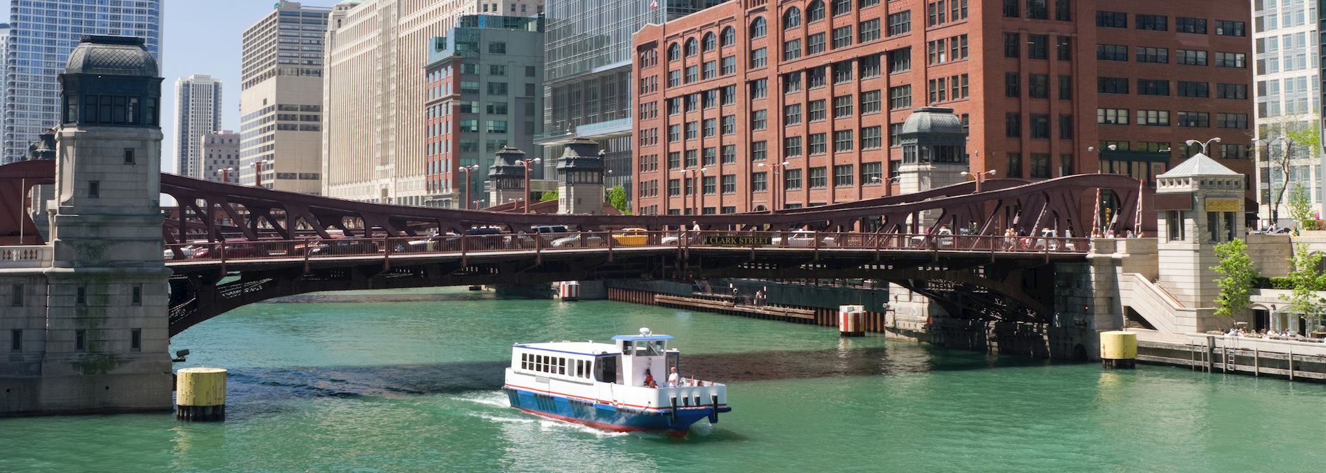 Cruising on the Chicago River