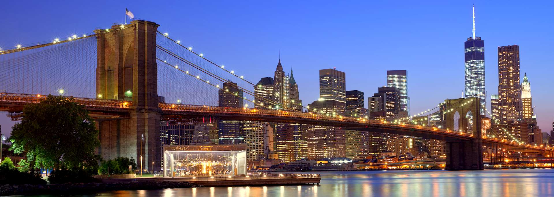 Brooklyn Bridge at sunset, New York