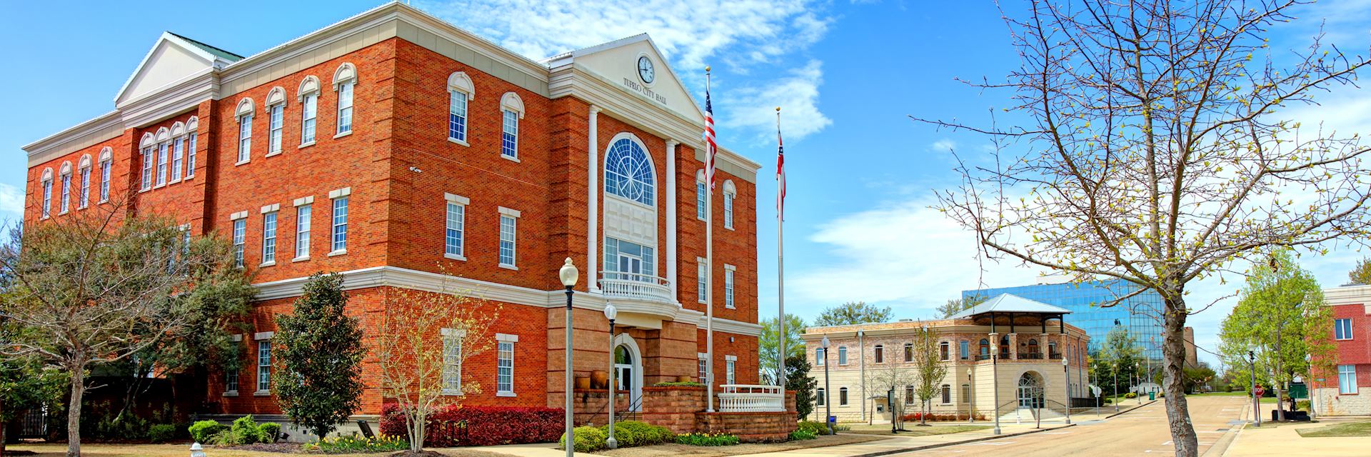 Tupelo City Hall