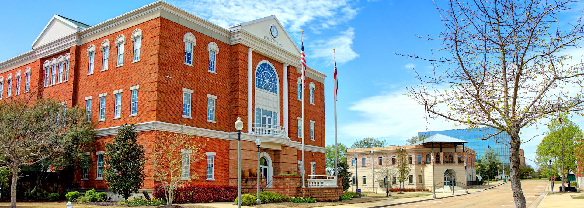 Tupelo City Hall