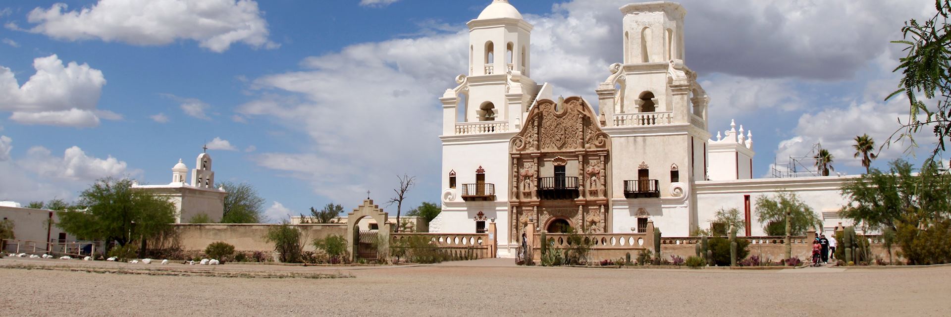 San Xavier del Bac Mission, Tuscon. USA