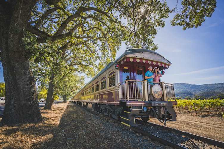 Napa Valley wine tram (©Visit California/David Collier)