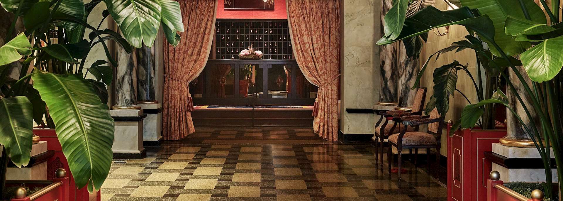 Pontchartrain Hotel
