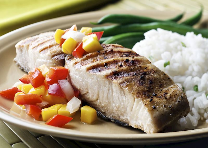 Mahi mahi with fruit salsa