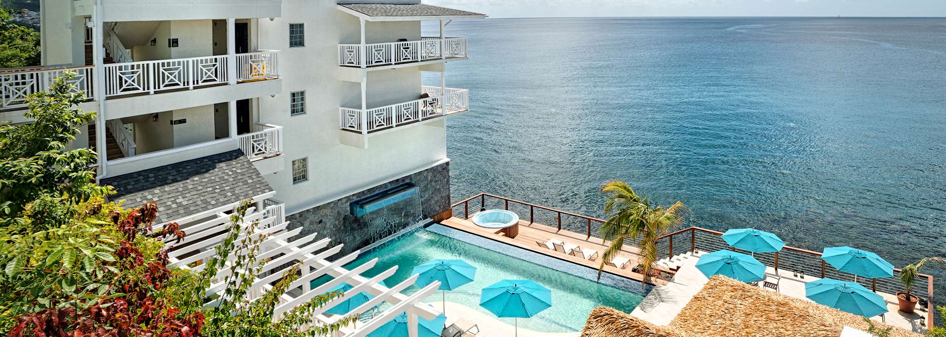 Fort Young Hotel & Dive Resort