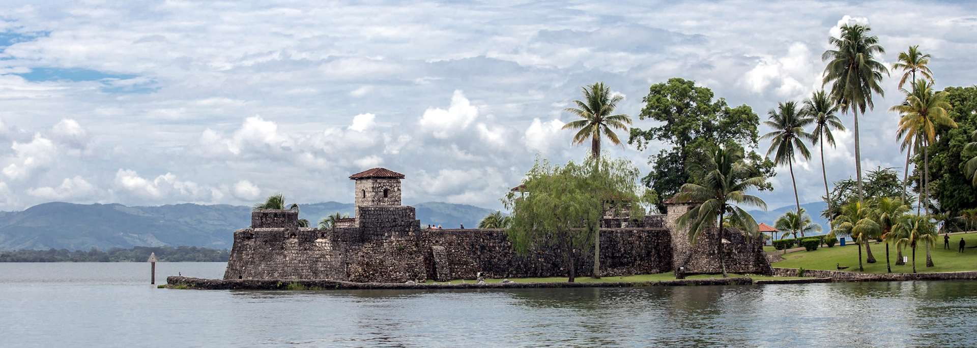Castle, Rio Dulce