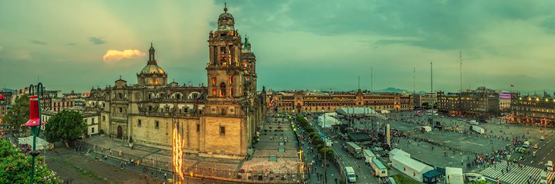 The Plaza de la Constituciόn, or Zócalo, Mexico City