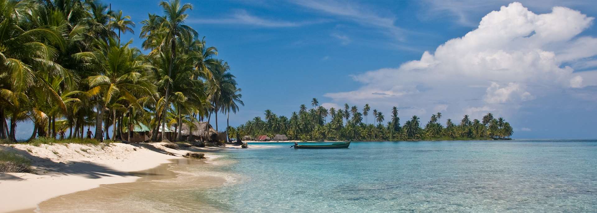 Beach on the San Blas Islands