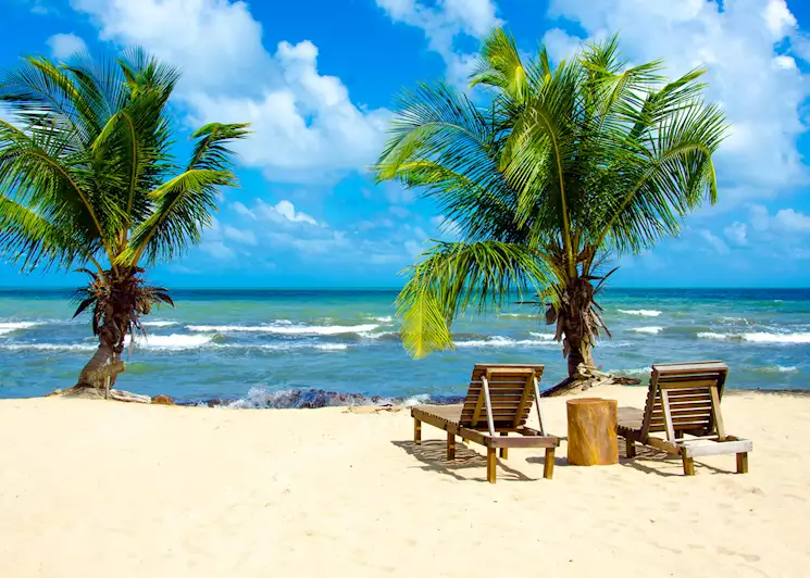 Playa en Hopkins, Belice