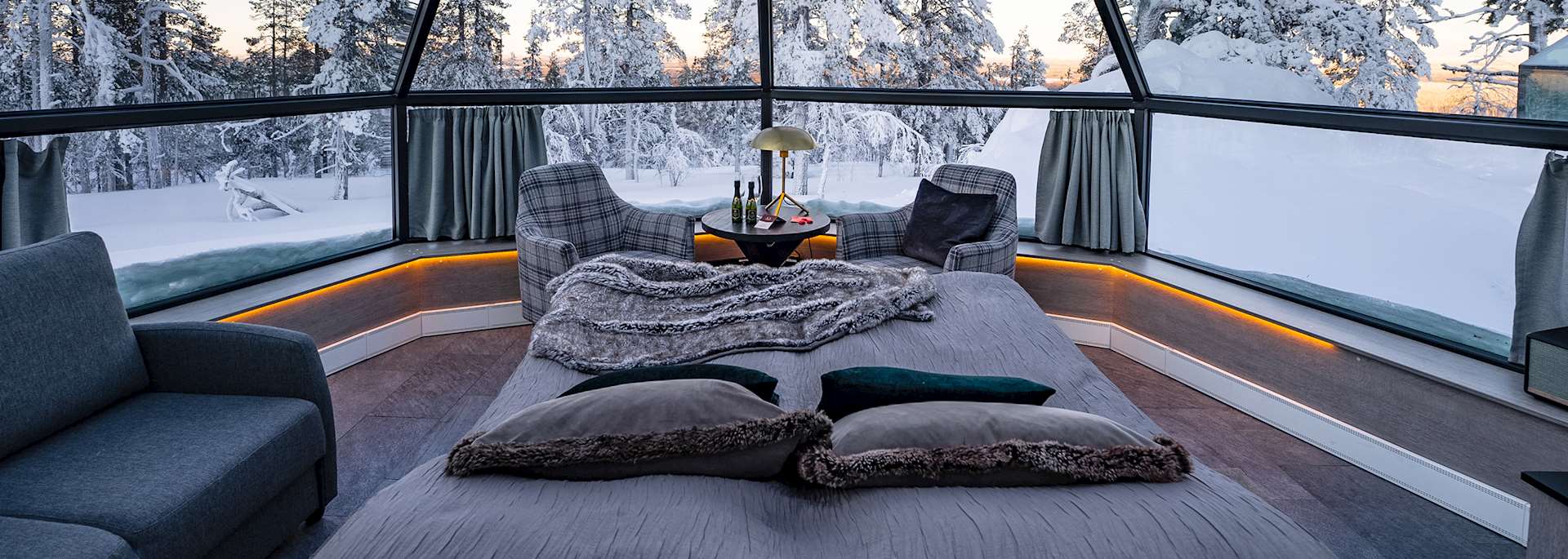 Levi Igloos – Golden Crown; Credit: Levin Iglut- Golden Crown