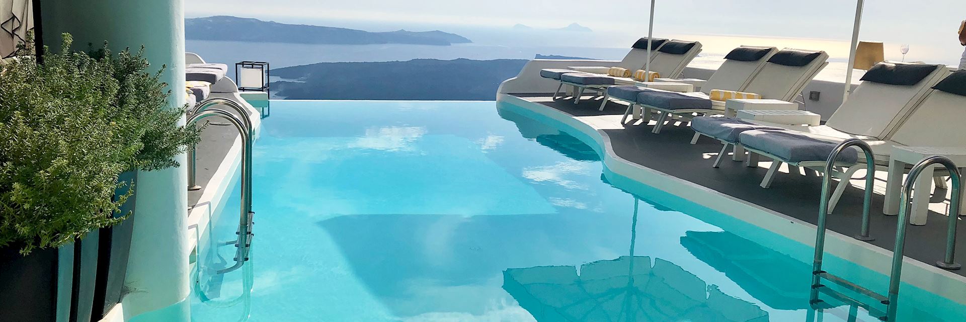 Chromata Hotel