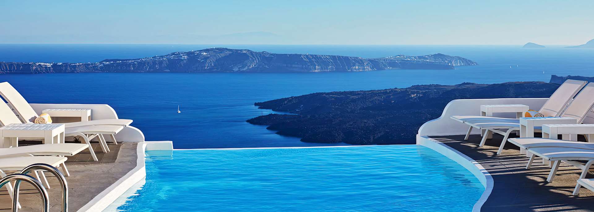 Chromata Hotel