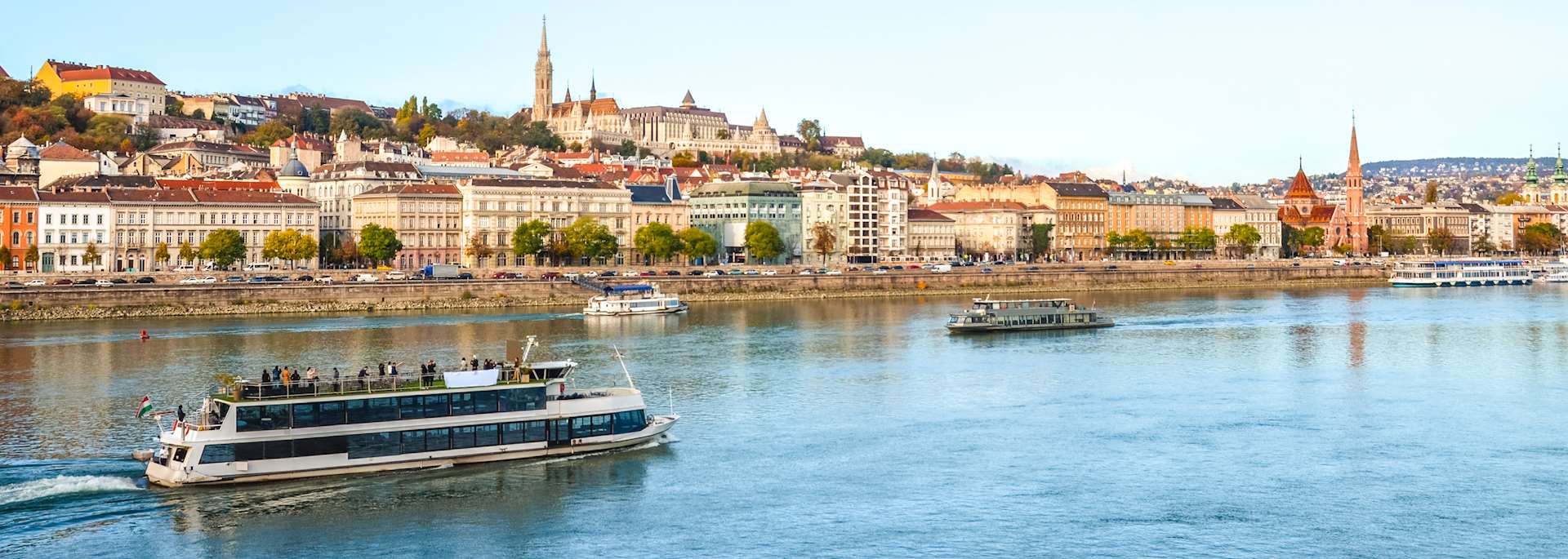 Danube boat trip through Budapest