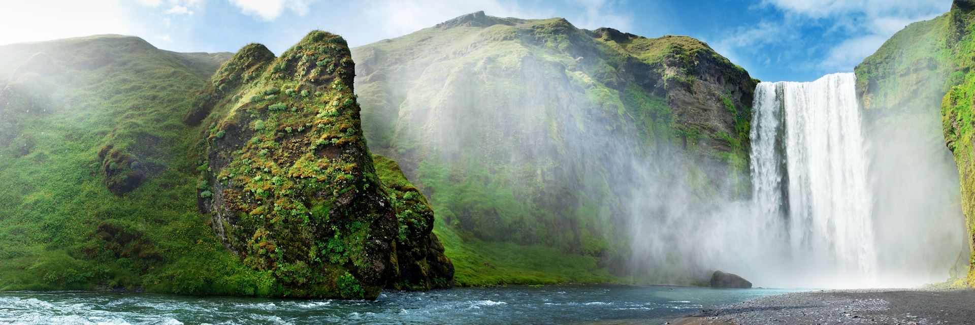 Skógafoss Waterfall