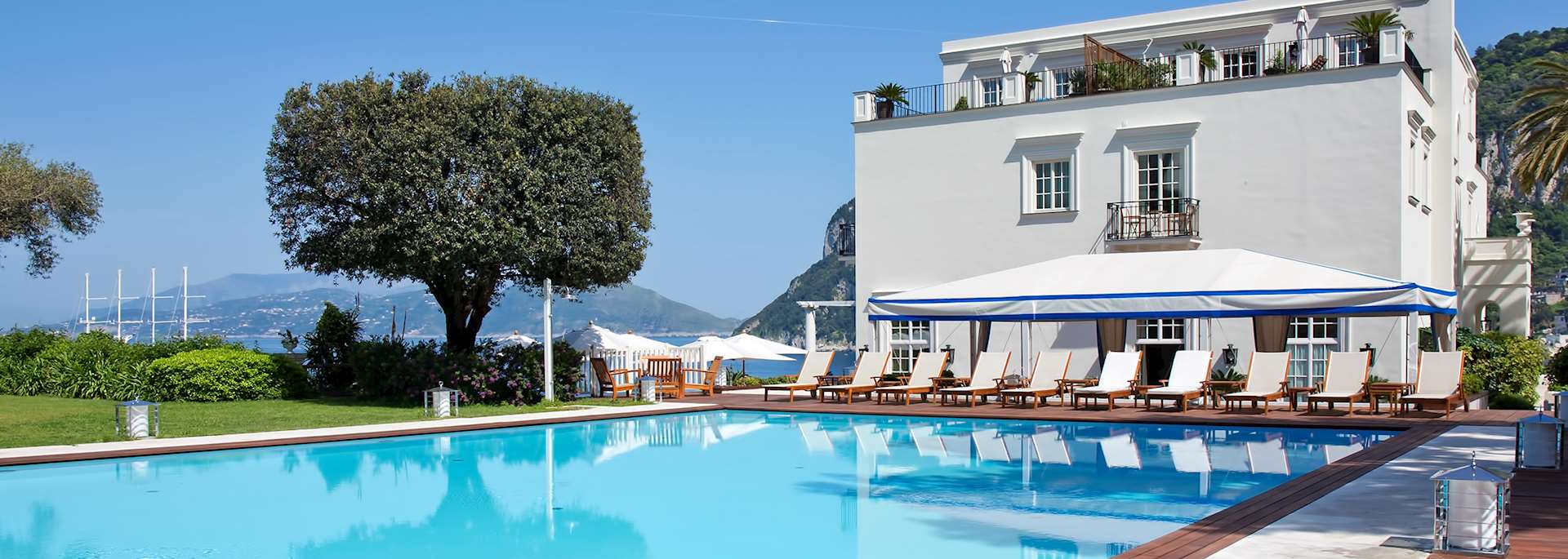 JK Place, Capri