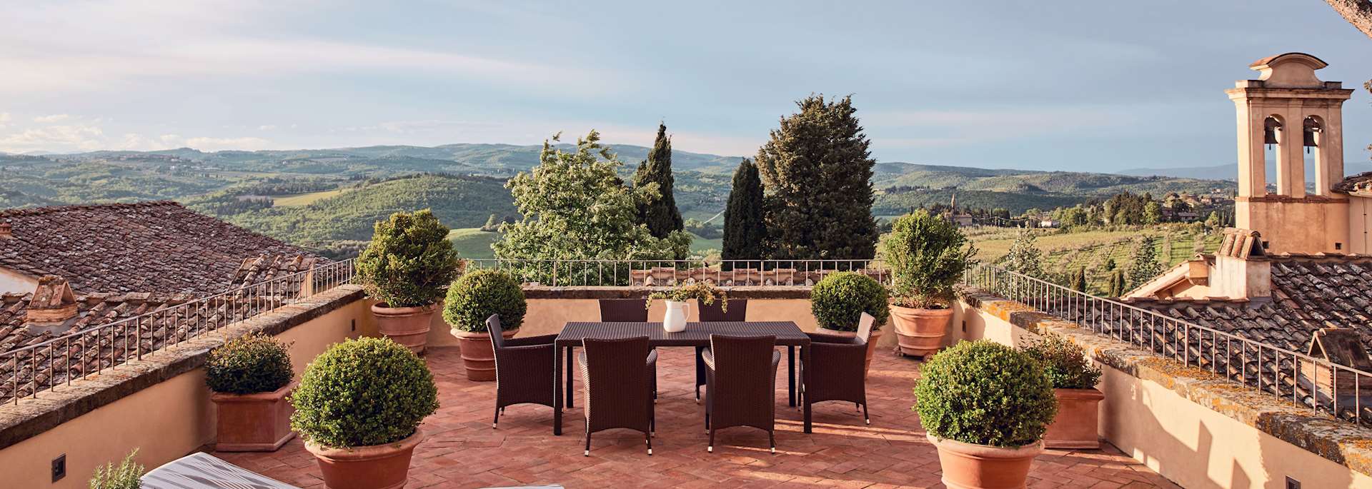 Castello di Velona Resort, Thermal SPA \u0026 Winery (@castellodivelonaresort) •  Instagram photos and videos, image size:1920x685