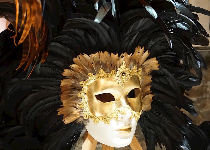 Venetian mask, Venice