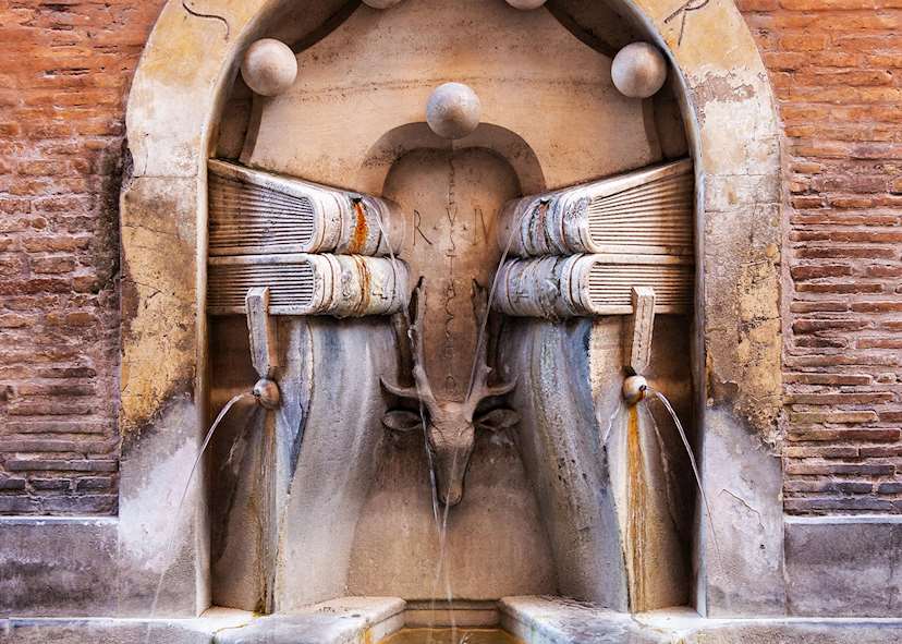 Fountain Rome Fish Eat like the Romans do | Travel guide | Audley Travel UK
